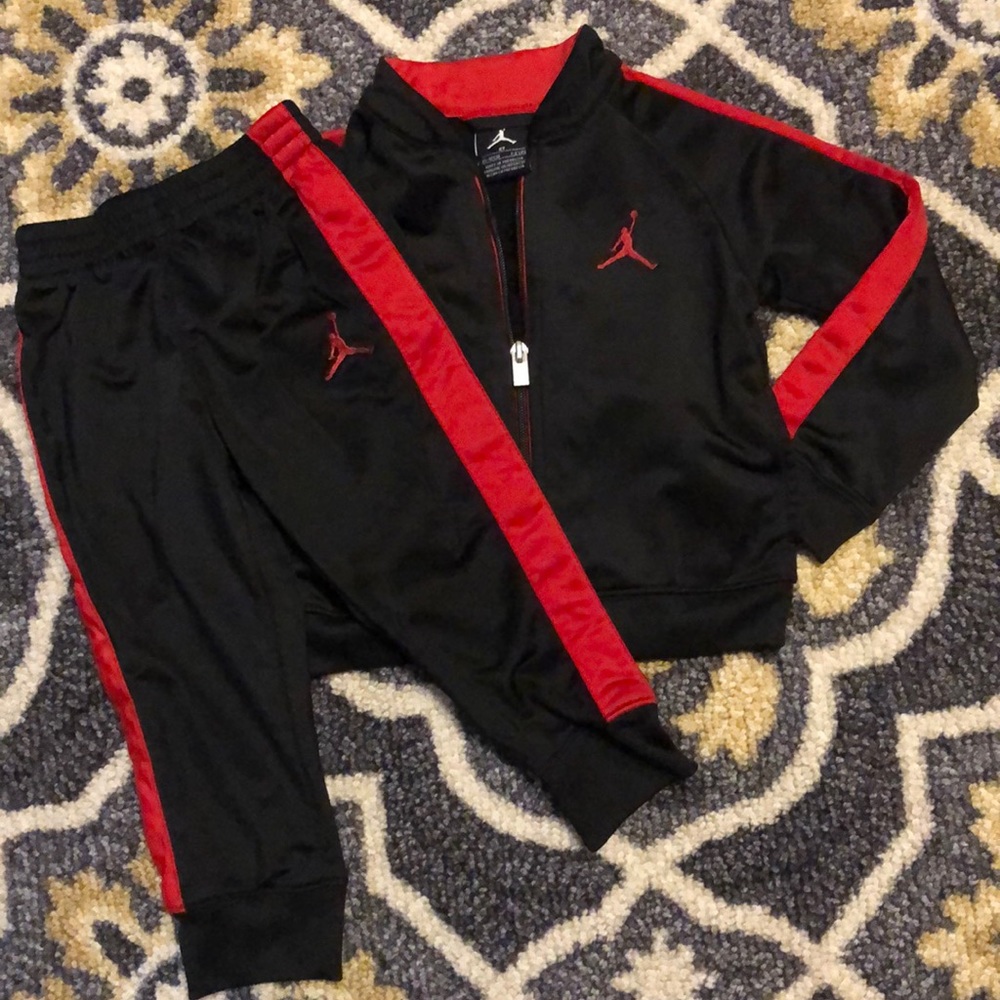 Toddler Jordan track suit